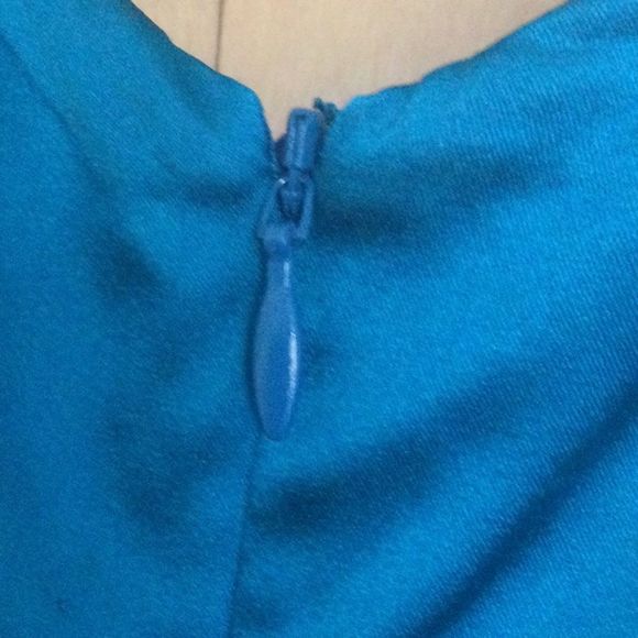 Alexis Cadiz Sweetheart Puff- Sleeve Silk .... - Picture 12 of 13